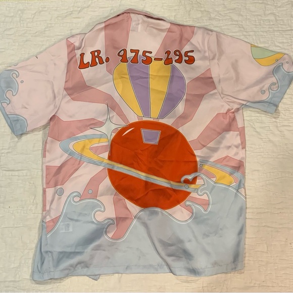 Zara men button up dress shirt Works well to wear in spring and summer✨ - Picture 2 of 2